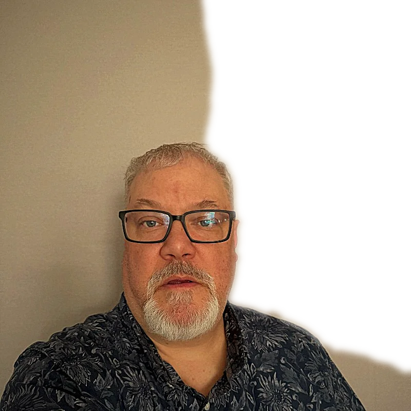Tom speaking, no hat